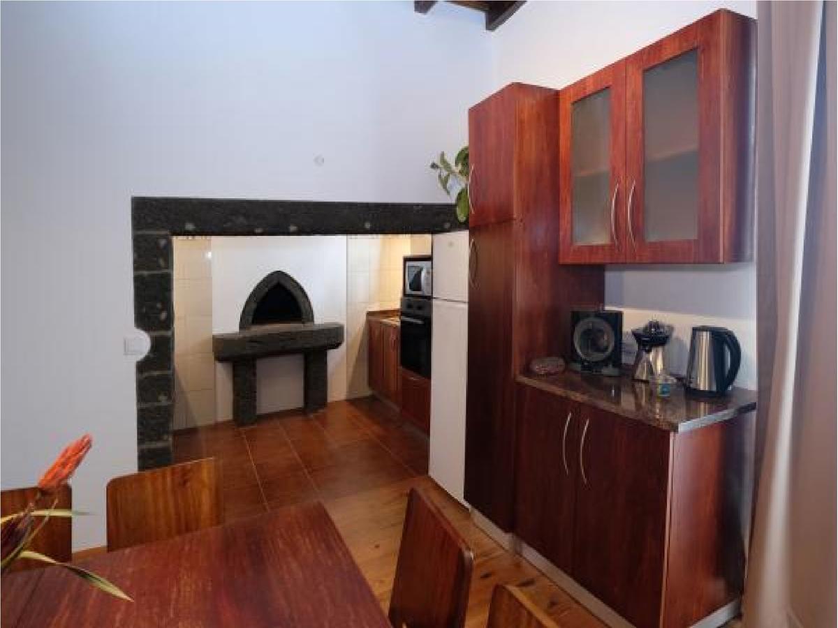 Gasthaus Casa Lagar De Pedra Santa Cruz da Graciosa Exterior foto